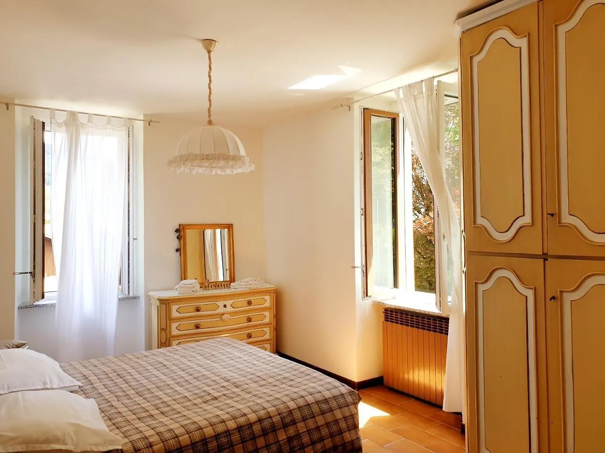 Casa Moren Apartment Borno 0*,  Italy