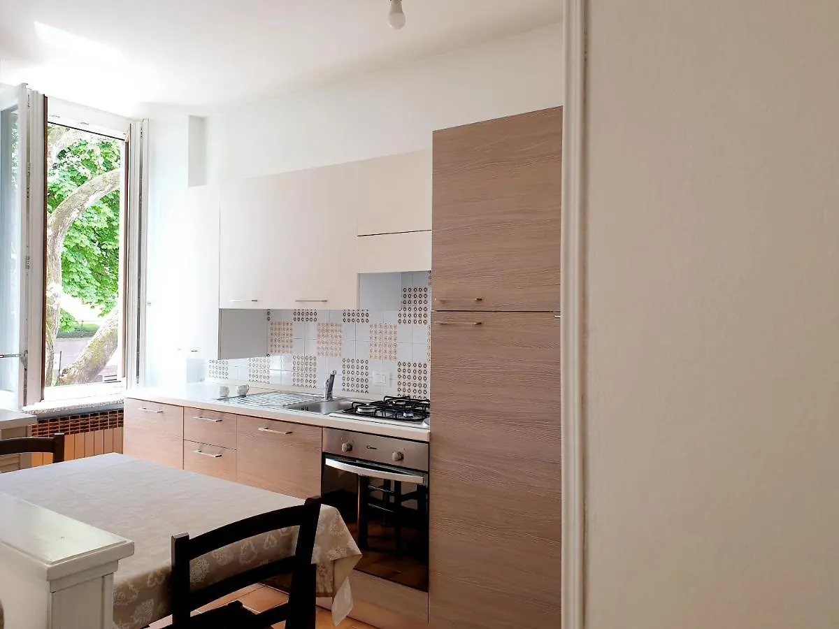 Casa Moren Apartment Borno Italia