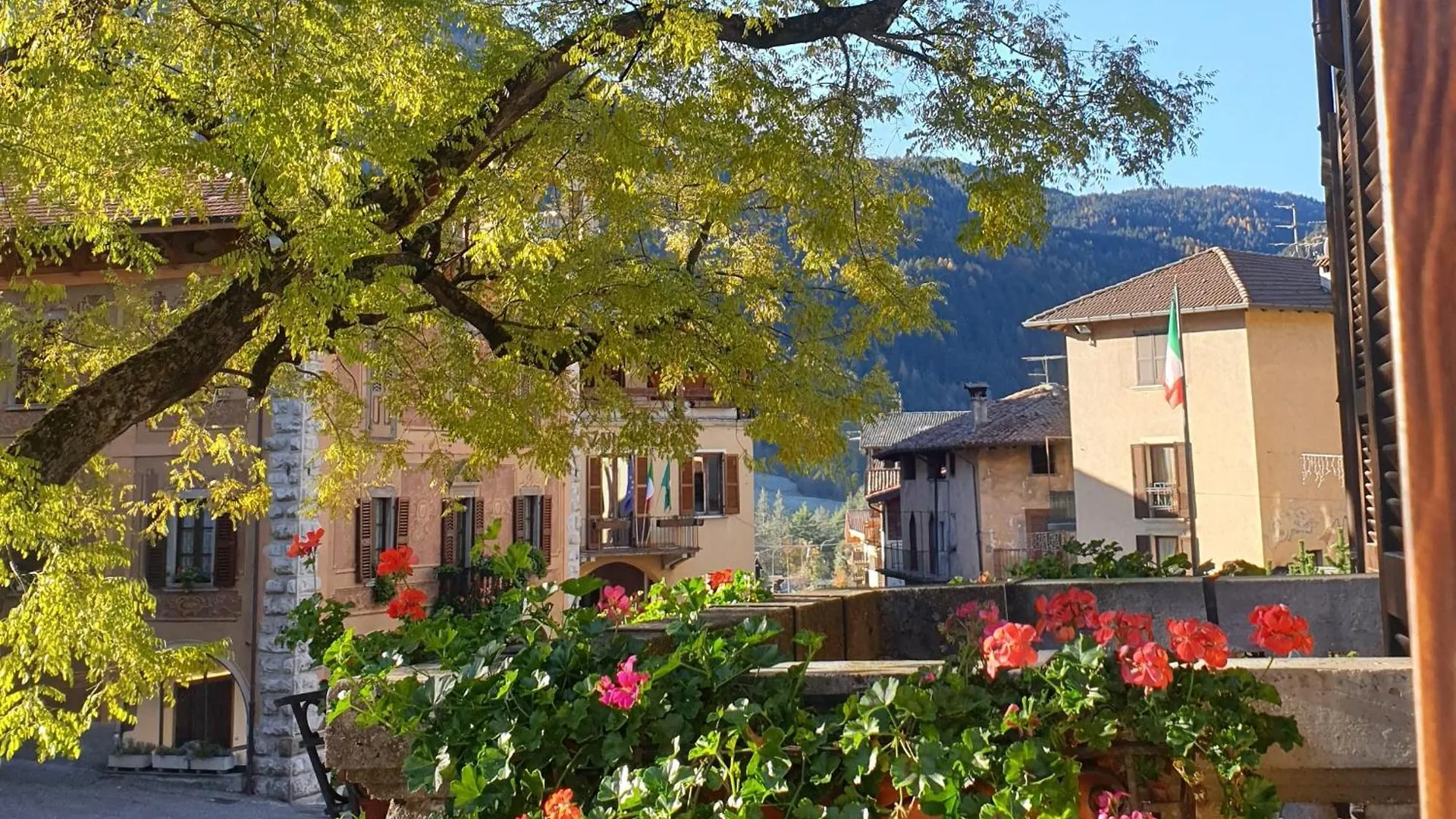 Casa Moren Apartment Borno Italia